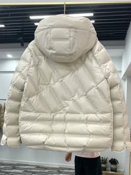 Lagabogy 2025 Winter Women 90% White Duck Down Coat Female Stand Collar Single-Breasted Puffer Jacket Casual Loose Hooded Parkas