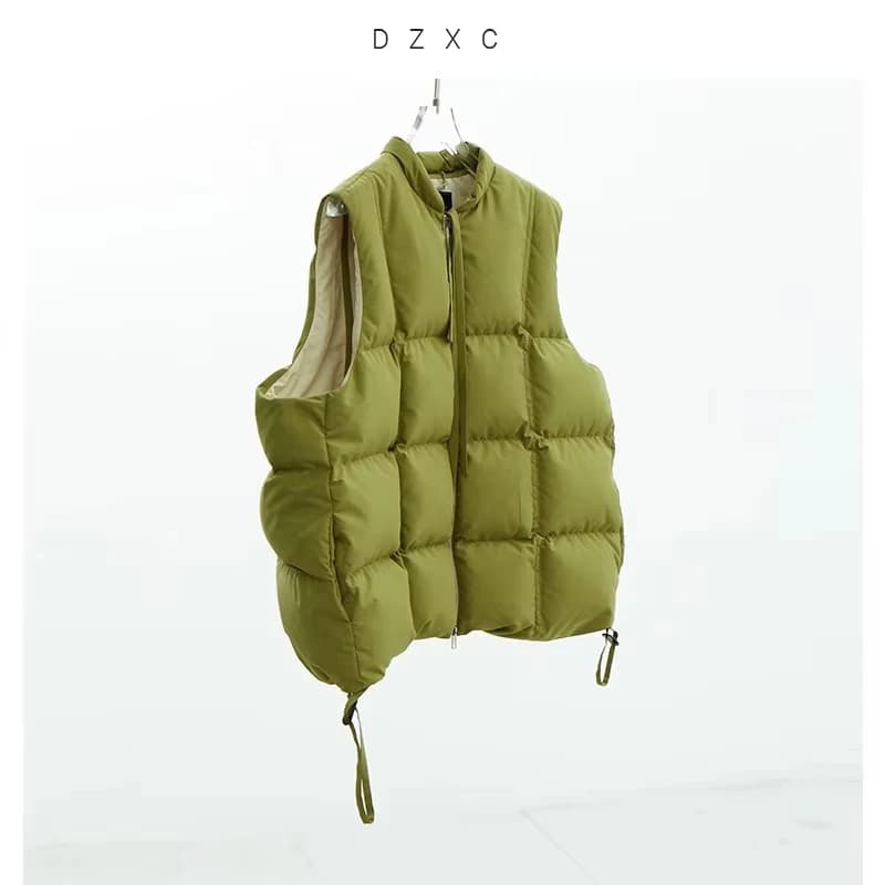 Down Vest~Checkered Stand-Up Collar Color-Blocked Duck down Vest for Petite Women, Suitable for Outerwear or Layering, 2026 Winter Women's Fashion