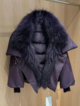 Janveny 2026 New Winter Real Raccoon Fur Collar Short Puffer Jacket Women Loose Waterproof 90% White Duck Down Parka Warm Coats