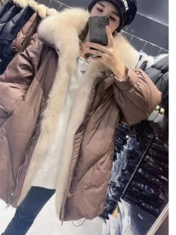 Lagabogy 2025 Real Natural Fox Fur New Winter Women White Goose Down Jacket Loose Warm Puffer Coat Female Thick Mid-Long Parkas