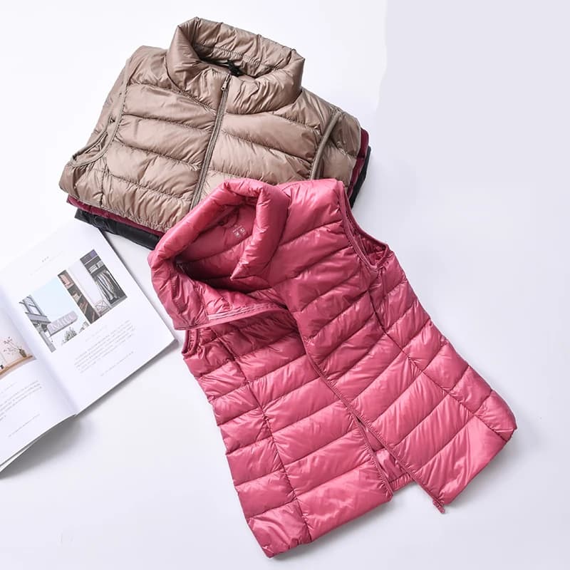 2023 New Women 90% White Duck Down Vest Women's Ultra Light Duck Down Vest Jacket Autumn Winter High collar Sleeveless Coat