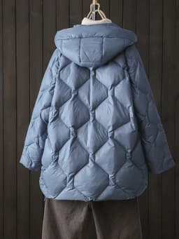 Lagabogy 2025 New Winter Women 90% White Duck Down Jacket Casual Loose Fashion Outwear Hooded Puffer Coat Short Light Warm Parka