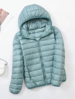 NewBang 7XL Down Jacket Women Hooded Ultra Light Down Jacket Women Plus Feather Winter Thin Warm Windbreaker Coats