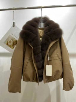 Fur Collar down Jacket Women's Short Loose Warm Parka Casual Style 80% down Fill Power Original Color Available