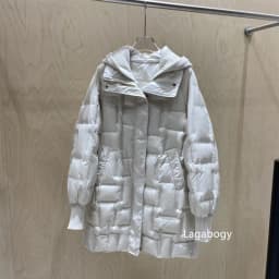 Lagabogy 2025 New Winter Women Long White Duck Down Jacket Female Casual Loose Warm Parkas Knitted Hat Detachable Puffer Coat