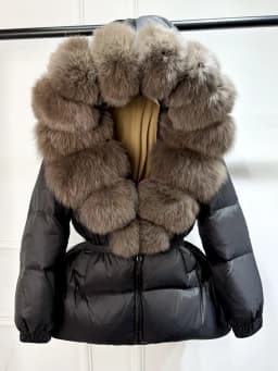 Lagabogy 2025 New Winter Women Big Real Fox Fur Collar 90%White Duck Down Coat Female Streetwear Loose Hooded Warm Puffer Jacket