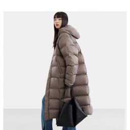 Filling Material: Duck Down~Couple Style Long Over-The-Knee down Jacket, Unisex Black Coat for Petite Individuals, New Winter Model