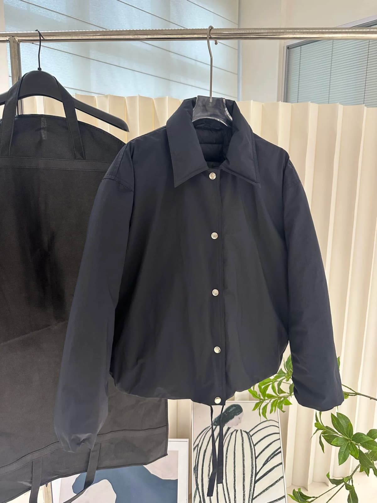 French Style Women Solid Goose Down Single Breasted Short Jacket Fashion Lady Lapel Long Sleeve Coat Outerwear 2026 Winter