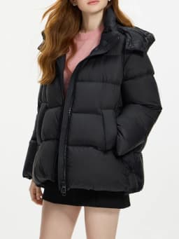 FSLE 189.5G Filling Amount Short Light Solid Color Down Coat For Female 2024 Winter New Design Hooded Warm Down Jacket 24FS14132