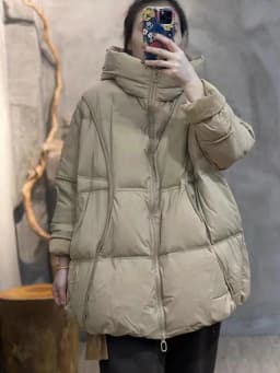 Lagabogy 2025 Winter Women 90%White Duck Down Jacket Hooded Warm Oversize Puffer Coat Female Casual Loose Parka Pocket Outerwear