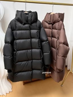 Janveny 2025 New Winter Hoodie White Duck Down Coat Women Thickened Warm Fluffy Solid Color Oversized Long Puffer Bread Jacket