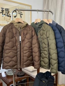 Pure Color round Neck Lightweight Warm down Jacket for Men And Women White Mountain Duck down Coat Street Style Regular Length