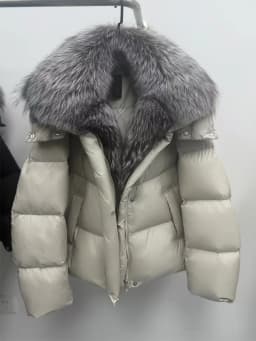 New Fashion Winter Women Goose Down Jacket Real Fox Raccoon Fur Collar Jacket Detachable Sleeves Thick Warm Luxury Female Coat