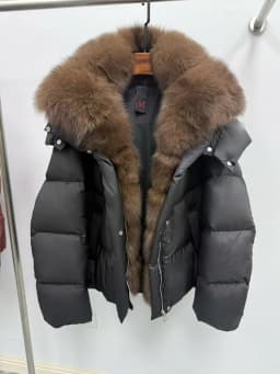 New Fashion Winter Women Goose Down Jacket Real Fox Raccoon Fur Collar Jacket Detachable Sleeves Thick Warm Luxury Female Coat