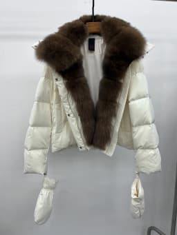 2025 Fashion Winter Women Warm Real Natural Fox Fur Collar Goose Down Jackets Female Outwear Puffer Jackets With Gloves