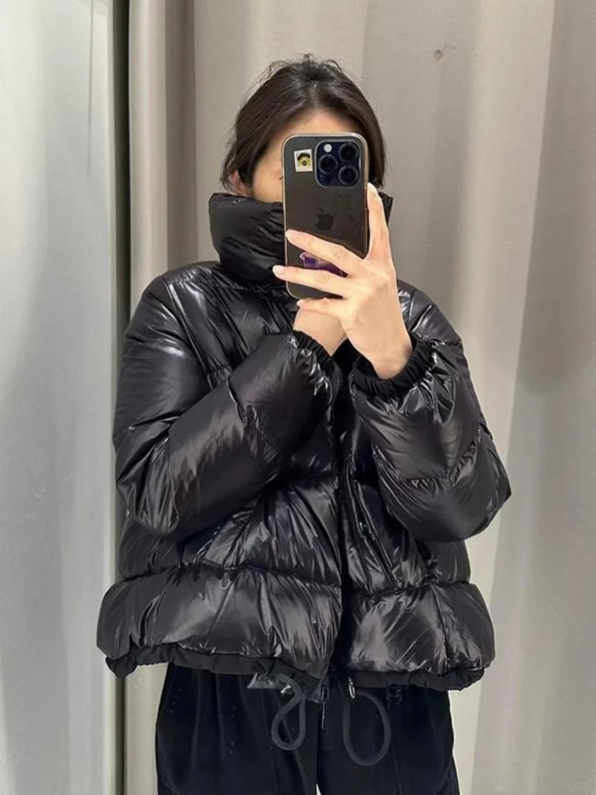 Women's Black Short High Collar Duck down Jacket Winter 2024 Loose Fit Thickened Fashionable Warm Zipper Closure Coat