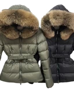 2024 Winter Fashion Down jacket Women Short Thickened Slim fit Waist Hugging Fox Big Fur Collar Hood White Duck