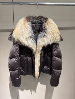 2026 New Winter Warm Women White Goose Down Jacket Real Large Fox Fur Collar Loose Short Puffer Coat Ladies Parka Outerwear