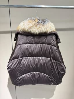 2026 New Winter Warm Women White Goose Down Jacket Real Large Fox Fur Collar Loose Short Puffer Coat Ladies Parka Outerwear