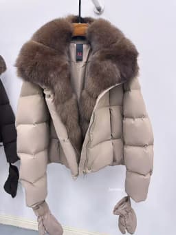 Janveny 2025 Luxury Huge Natural Fox Fur Collar Goose Down Jacket Women Casual Warm Puffer Down Coat With Gloves Parka Outwear