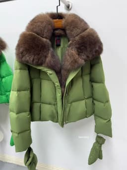 Janveny 2025 Luxury Huge Natural Fox Fur Collar Goose Down Jacket Women Casual Warm Puffer Down Coat With Gloves Parka Outwear