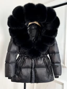 Lagabogy 2025 Real Fox Fur Collar Winter Women Hooded Puffer Jacket 90% White Goose Down Coat Female Thick Waterproof Outerwear
