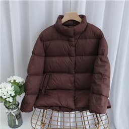 Lagabogy 2025 New Autumn Winter Ultra Light 90% White Duck Down Coat Slim Short Puffer Jacket Female Zipper Casual Tops Parkas