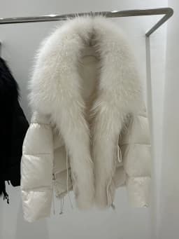 Janveny 2026 New Oversized Raccoon Fur Collar Winter Puffer Hooded Jacket Women Thick Warm White Duck Down Coat Waterproof Parka