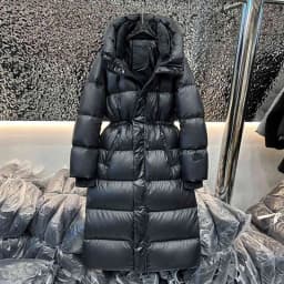 Janveny 2026 New Winter Extra Long Hooded 90% White Duck Down Jacket Women Ultra-Thick Warmth Black Glossy Fluffy Puffer Coat
