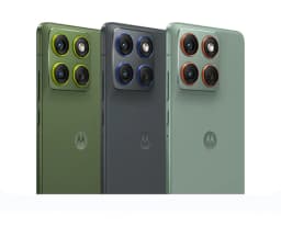 Motorola Moto X70 Air Snapdragon 7 (Gen4) 2.8GHz LPDDR5X 6.7Inch 1.5K 120Hz 3D VC 50MP 4800mAh