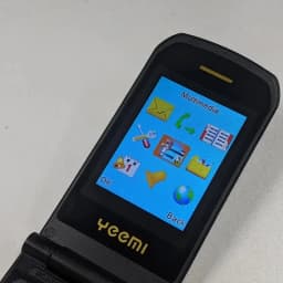 YEEMI G9000 Flip Mobile Phone 2.6inches GSM Big Keyboard Dual SIM Card Flashlight FM Radio Bluetooth E-book Camera 2G Cellphone