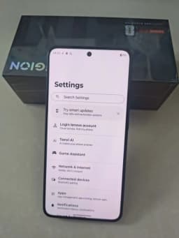 Lenovo Legion Y70 Gaming Phone Snapdragon 8 (Gen5) 6.82Inch 1440*3168 144Hz 90W