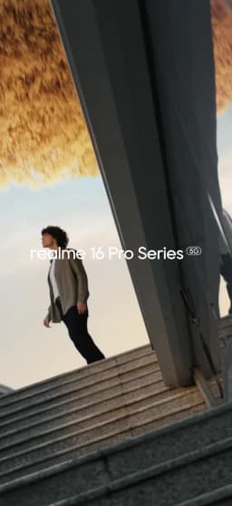 realme 16 Pro 5G Smartphone 6.78" 144Hz 50MP Group Selfie Camera 45W Charge 6500mAh Dimensity 7300-Max 5G Chipset