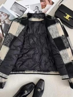 Luxury Brand Women's Short Woolen Quilted Jacket Autumn Winter Fashion Small Fragrance Style Coat Thickened Long Sleeve round...