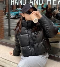 Korean Women Cotton Padded Jacket Winter Parkas 2026 Cropped Down Cotton Oversize Jacket Puffer Snow Coats Waterproof Outerwear