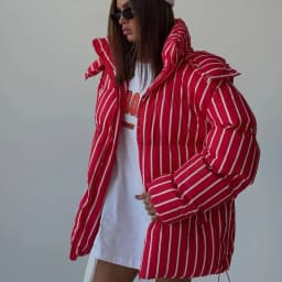 2025 Winter Striped Women's Hooded Quilted Jacket Thicken Zipper Long Sleeve Short Coat New Casual Female Loose Warm Outerwear