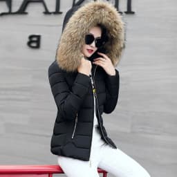 Autumn Winter Women Short Cotton Coat 2025 New Women Cotton Coat Large Fur Collar Parkas Large Size Women'S Cotton Padded Jacket
