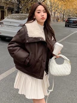 2025 New Versatile Small Sheepskin Cotton Jacket Women Short down Lamb Fur Winter Turned Fur Collar Cotton Coat Jacket