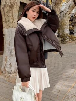 2025 New Versatile Small Sheepskin Cotton Jacket Women Short down Lamb Fur Winter Turned Fur Collar Cotton Coat Jacket