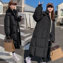 2026 New Winter Women Jacket Warm Parkas Female Thicken Puffer Coat Cotton Padded Parka Long Hooded Outwear Loose Women Snow Jac