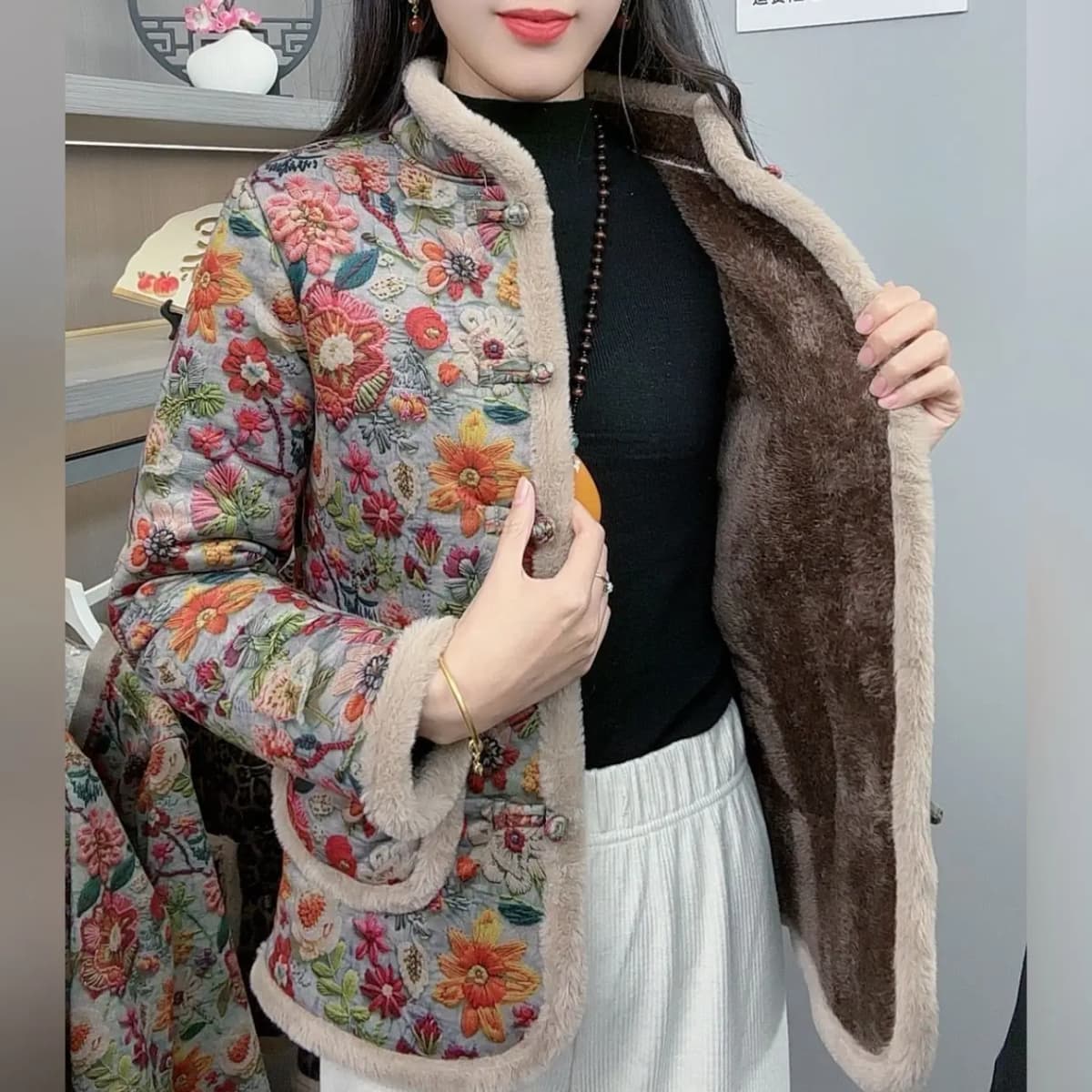 Thickened Fleece Winter New Style Women's Cotton Jacket Floral Warm Fashionable Coat Lady's Winter Outerwear Cotton Padded Coat