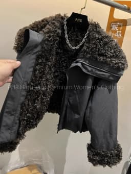 Neploe Moda Europe New Winter Parkas Fur Turn-down Collar Warm Thicked Women Clothing Loose Short Lambswool Minority Crop Tops