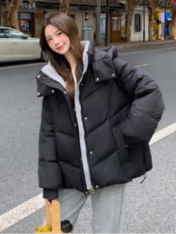 2026 Women Clothing Short Cotton Coat Winter New Style Loose Fit Thickened Petite Cotton Jacket Cold Protection Bread Parkas