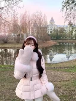 Chic Women's Cotton Padded Jackt with Large Fur Collar Waist-Cinching Mid-Length Parkas Korean Trendy Warm Commute Outerwear