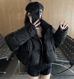ZAROY Women Thick Warm Cotton Short Jacket Rhinestones Winter Stand Collar Down Coat Shiny Crystal Cropped Puffer Parka Пуховики