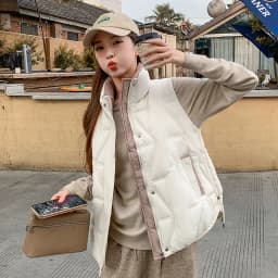 Stand Collar Quilted Puffer Vest Women Sleeveless Gilet Drawstring Hem Side Pockets Relaxed Silhouette Daily Outerwear Trendy