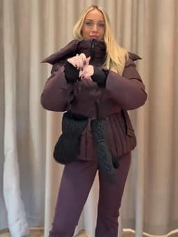 Casual Hoodie Thicken Belts Coats Women Solid Full Sleeve Stand Collar Closed Zippers Coat Female 2025 Winter Lady Outwears
