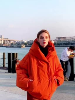 Winter New Hooded Long Sleeve Warm Coats Women's Parkas Fashion Tide Loose Fluffy Orange Red Oversized Down Jacket