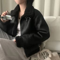 Women's Chic Retro Suede Biker Jacket Loose Fashionable Cotton Top Leather Fur Integrated Stylish Trendy Korean Version