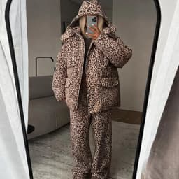 Fashion Print Hooded Puffer Coat Set Women Quilted High Neck Full Sleeve Zip Pockets Jacket Wide Leg Pants 2026 Winter Warm Sets